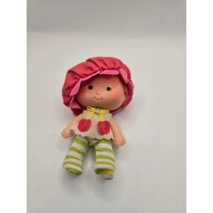 Vintage Kenner Strawberry Shortcake Cherry Cuddler Doll 1980s Toy Pink Green